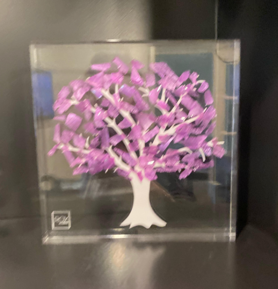 Square cube wedding glass in lucite