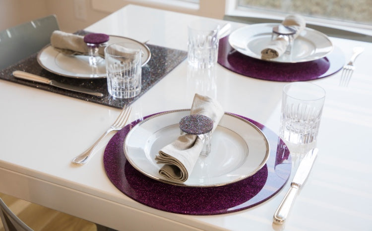 Gorgeous 15 inch round acrylic placemats 