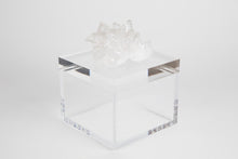 Load image into Gallery viewer, Clear Luminous Acrylic Box with Quartz
